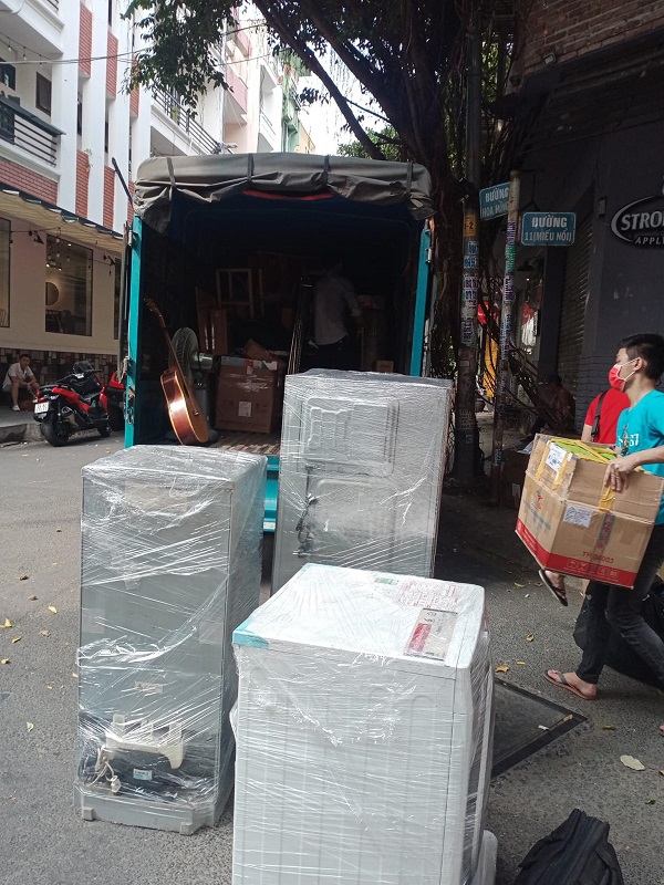Quy trình chuyển nhà nội thành Hà Nội tại Thời Đại Mới