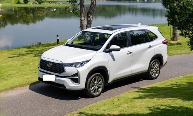 Kinh nghiệm thuê xe 7 chỗ giá rẻ tại Hà Nội