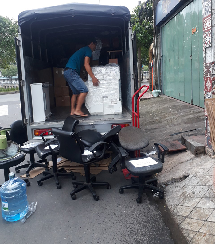Kinh nghiệm tìm thuê xe tải chuyển nhà giá tốt