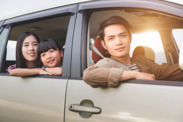 Vì sao thuê xe 5 chỗ có người lái đảm bảo chuyến đi thoải mái và an toàn