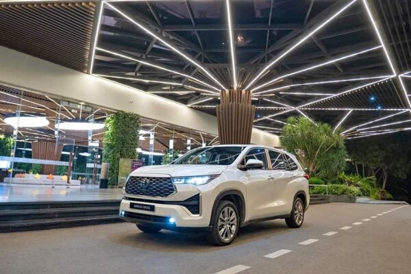 Thuê xe 7 chỗ giá rẻ Hà Nội lựa chọn hoàn hảo cho chuyến đi của bạn