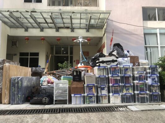Những khó khăn khi chuyển nhà chung cư tầng cao hay gặp phải